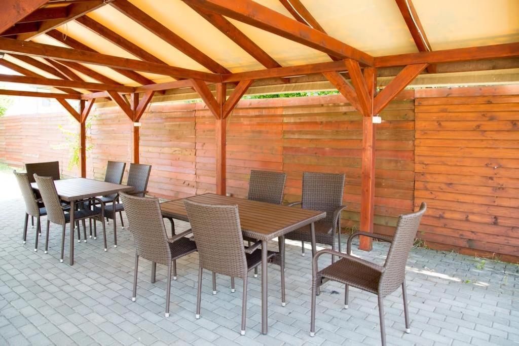 Levendula Apartmanhaz Hajdúszoboszló Exterior foto